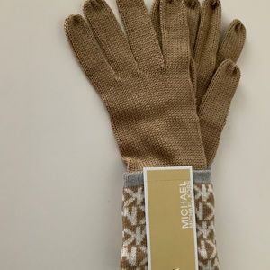 MICHAEL Michael Kors Monogram Gloves NWT